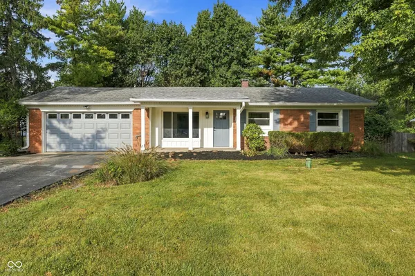 $1,900 | 2416 South Audubon Road, Indianapolis, IN 46203