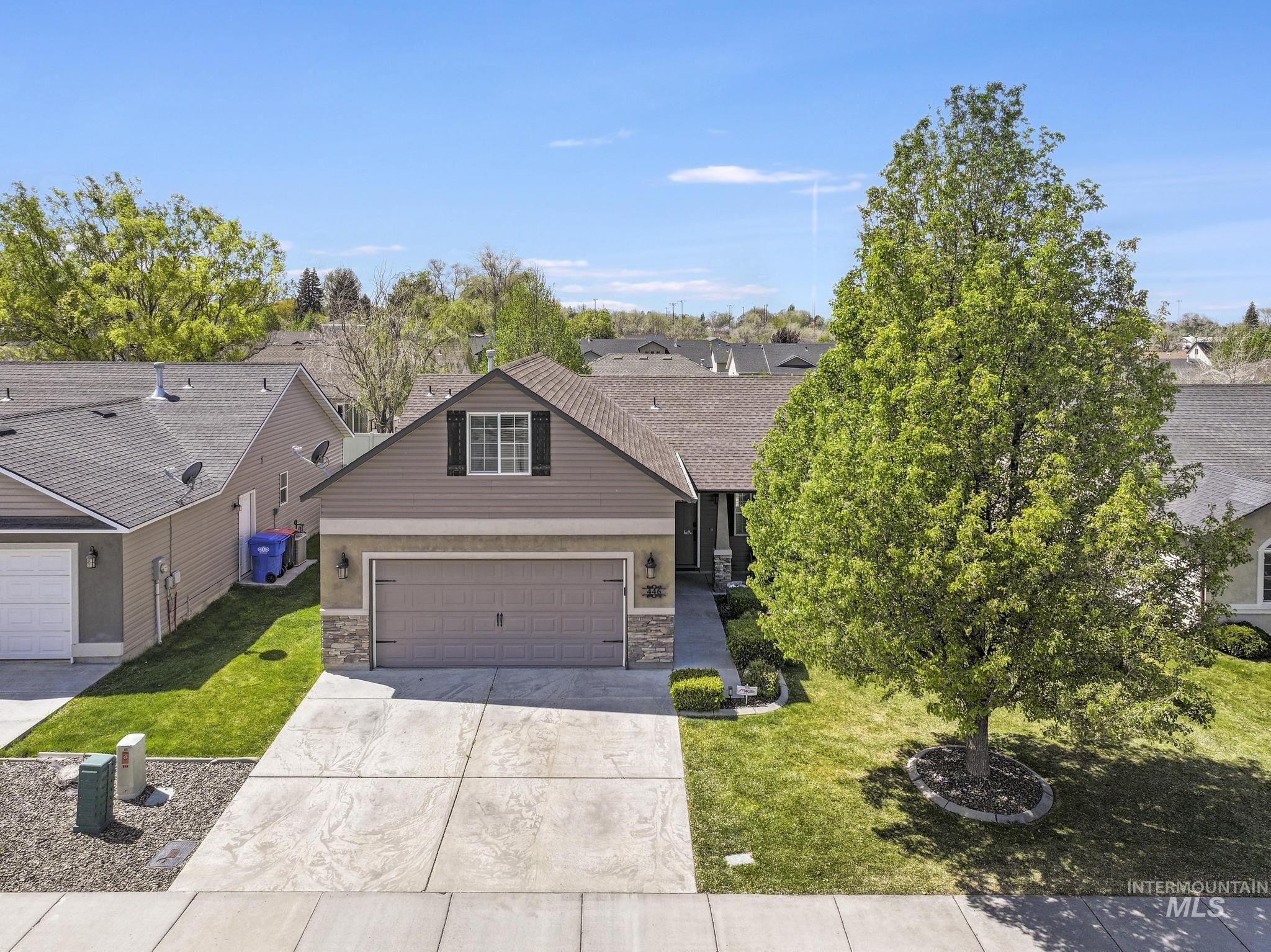446 Noble Street Twin Falls, ID 83301 - Photo 30 of 42 Contemporary home with siding and stone facade