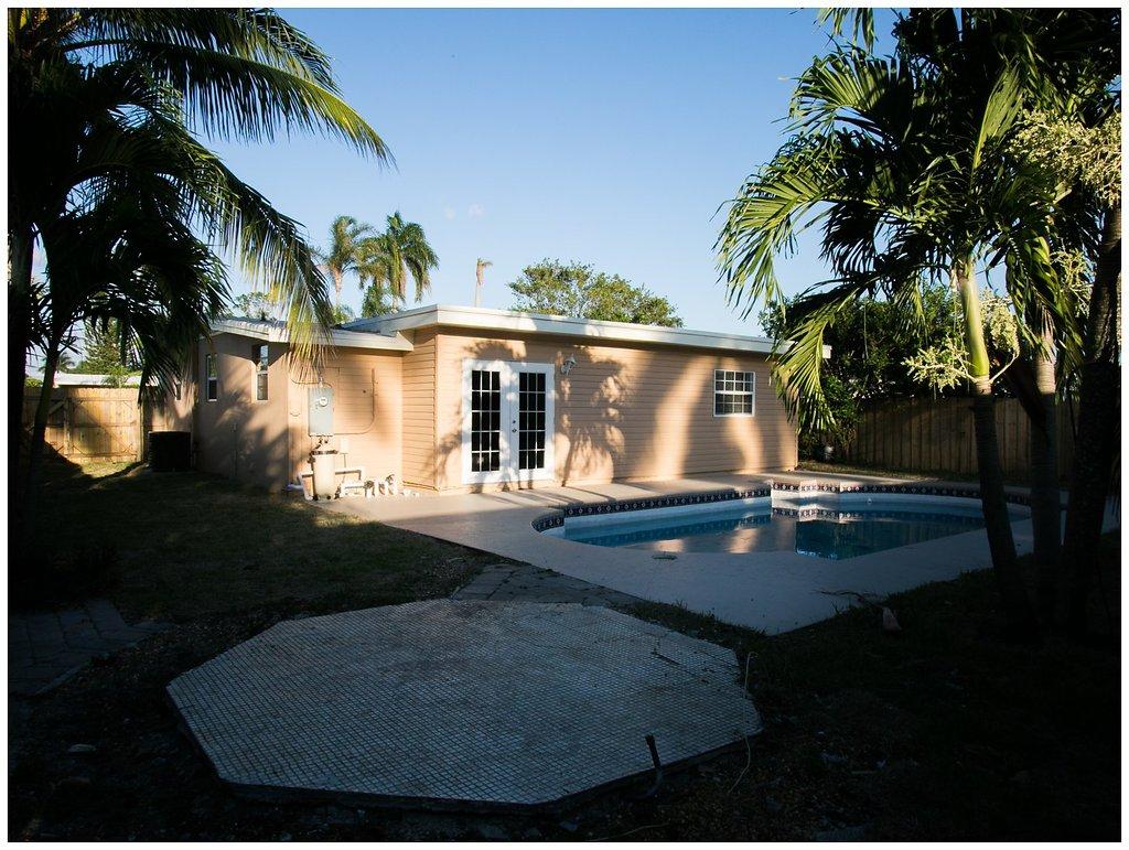 75 Tortuga Road Palm Springs, FL 33461 - Photo 16 of 17 75 Tortuga Rd