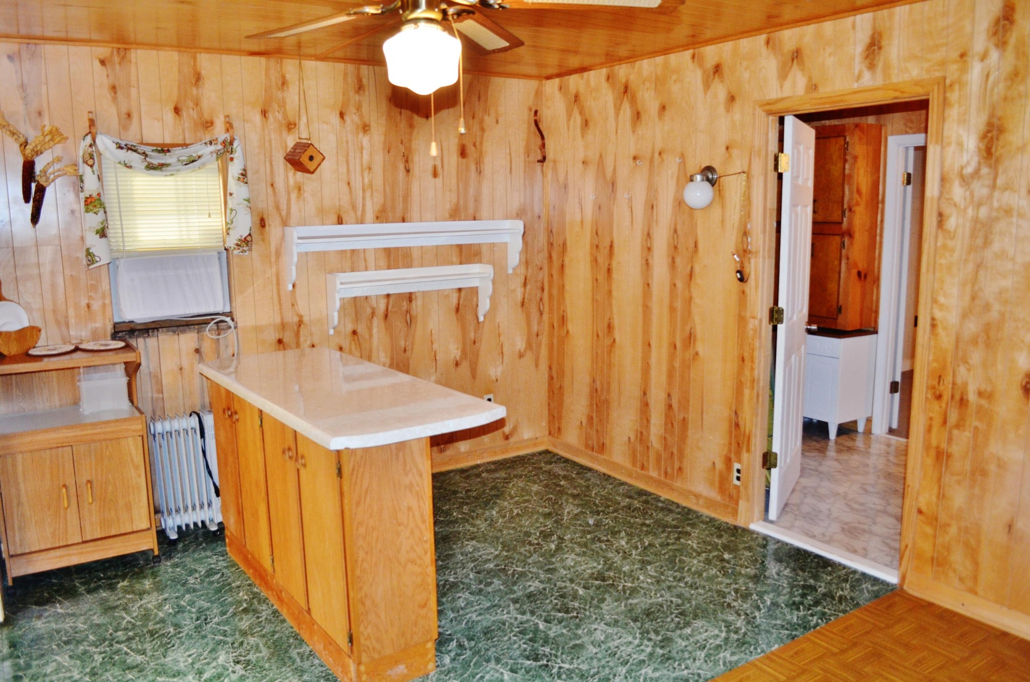 451 Mountain Road Clinton, TN 37716 - Photo 12 of 18 Gallery Image 12