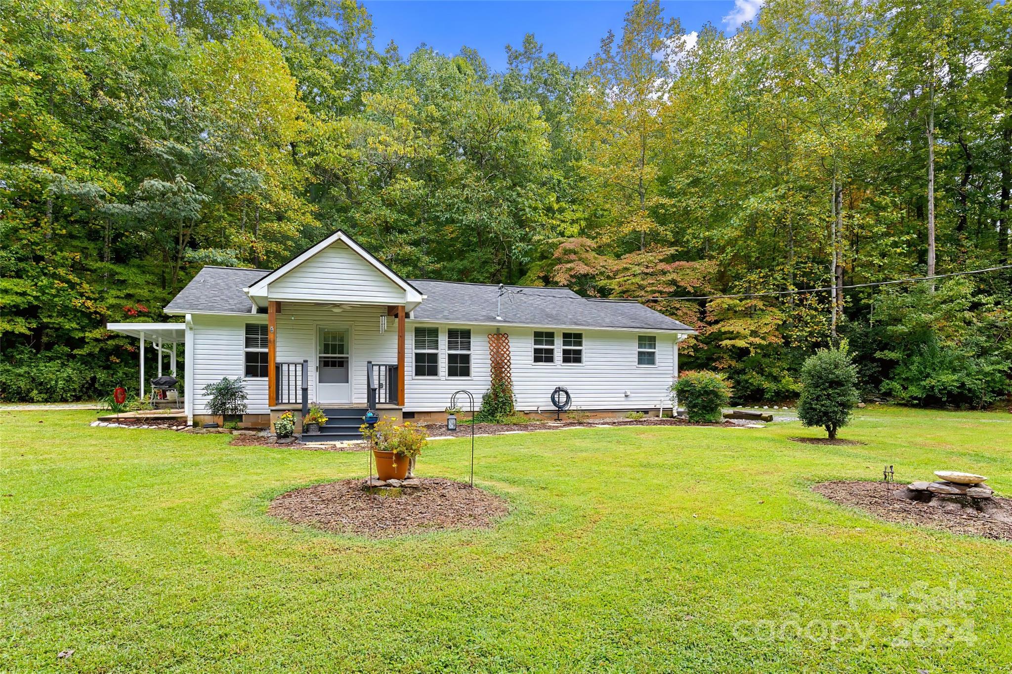 1501 Hayes Road Columbus, NC 28722 - Photo 1 of 48 Gallery Image 1