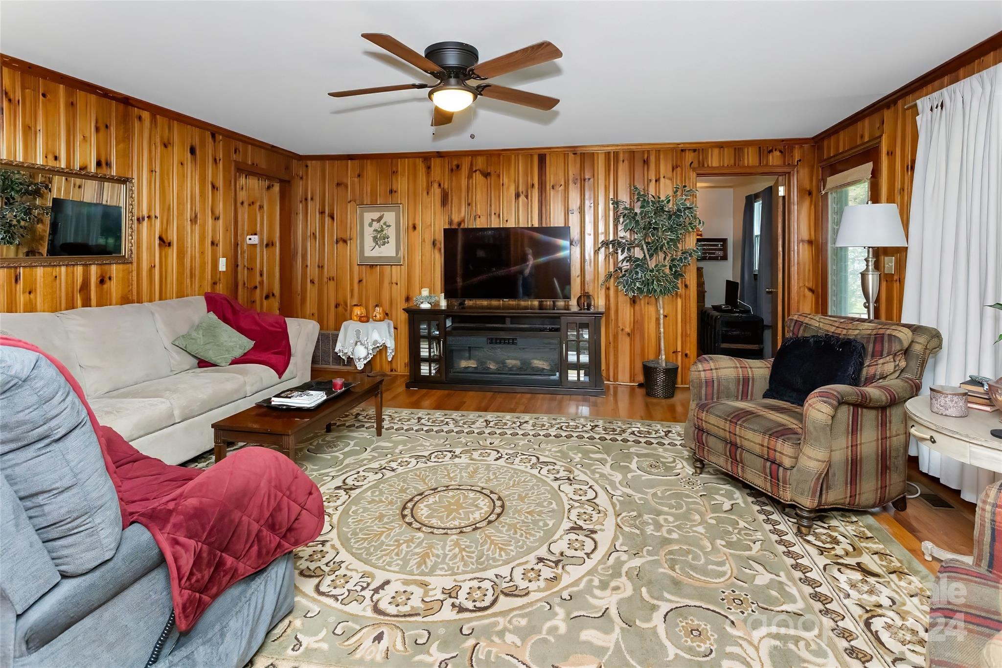 1501 Hayes Road Columbus, NC 28722 - Photo 30 of 48 Gallery Image 30