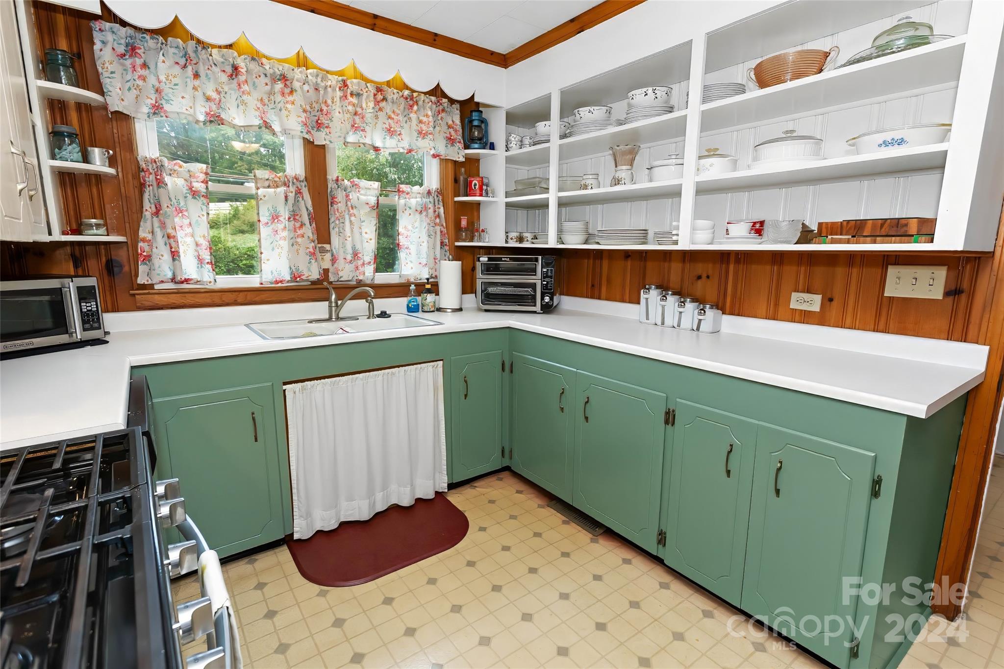 1501 Hayes Road Columbus, NC 28722 - Photo 31 of 48 Gallery Image 31