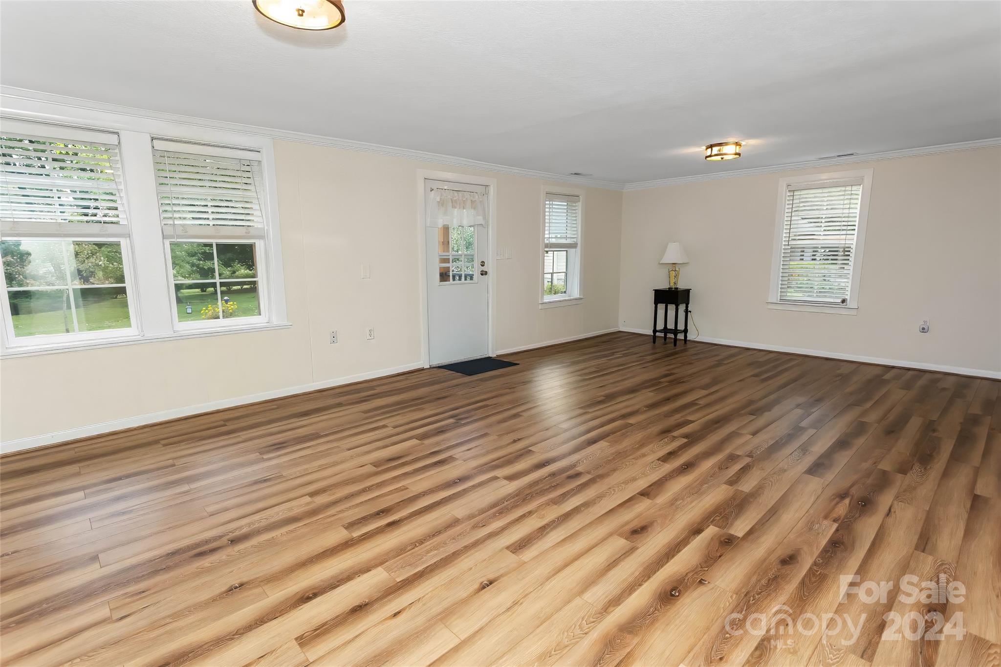 1501 Hayes Road Columbus, NC 28722 - Photo 6 of 48 Gallery Image 6