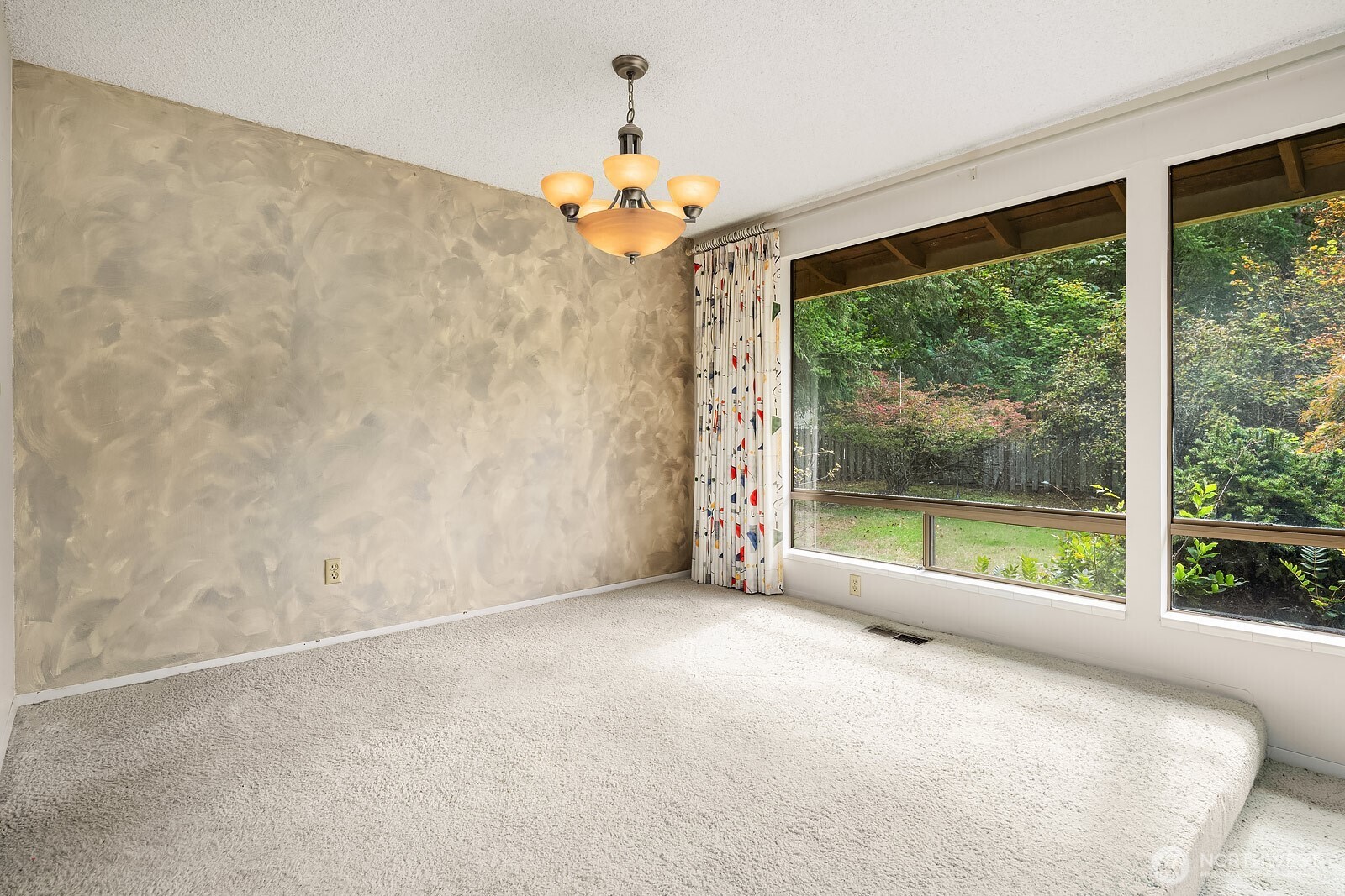16169 Southeast 146th Place Renton, WA 98059 - Photo 9 of 34 Gallery Image 9