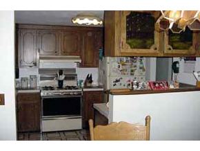 8 Wellesley Road Nashua, NH 03062 - Photo 7 of 9 Gallery Image 7