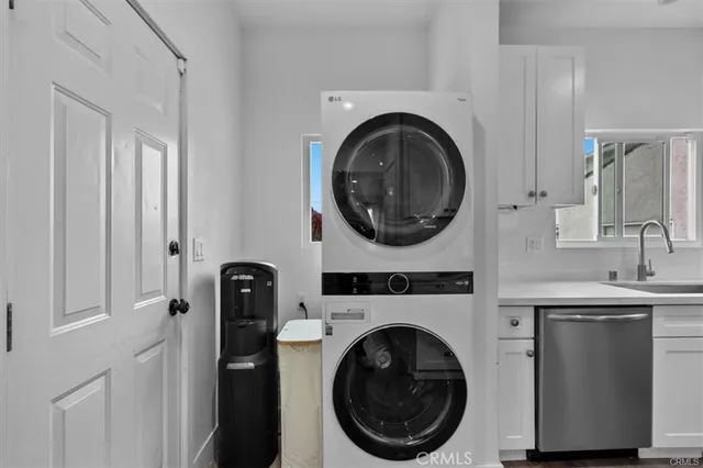 $595,000 | 354 East 111th Street, Los Angeles, CA 90061