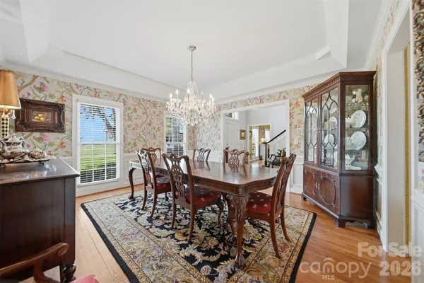 $874,900 | 3704 8th St Place Northwest, Hickory, NC 28601