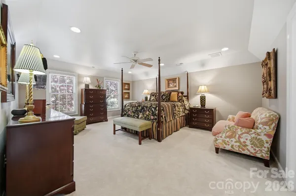 $874,900 | 3704 8th St Place Northwest, Hickory, NC 28601