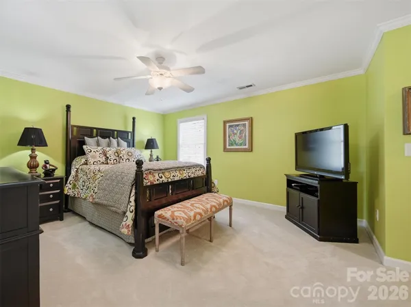 $874,900 | 3704 8th St Place Northwest, Hickory, NC 28601