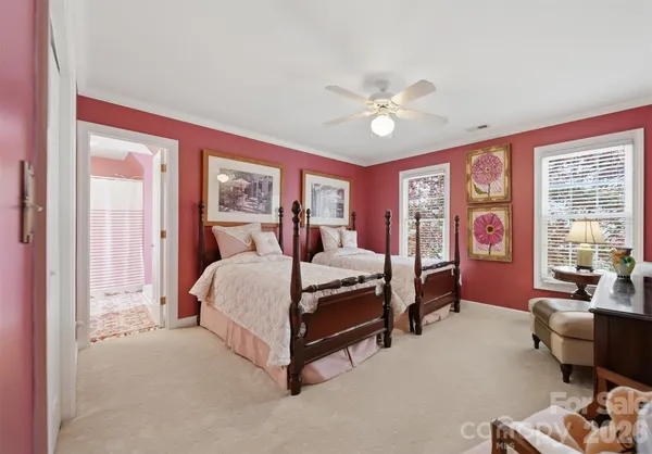 $874,900 | 3704 8th St Place Northwest, Hickory, NC 28601
