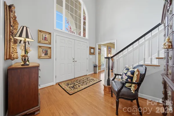 $874,900 | 3704 8th St Place Northwest, Hickory, NC 28601