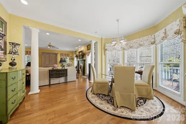 $874,900 | 3704 8th St Place Northwest, Hickory, NC 28601