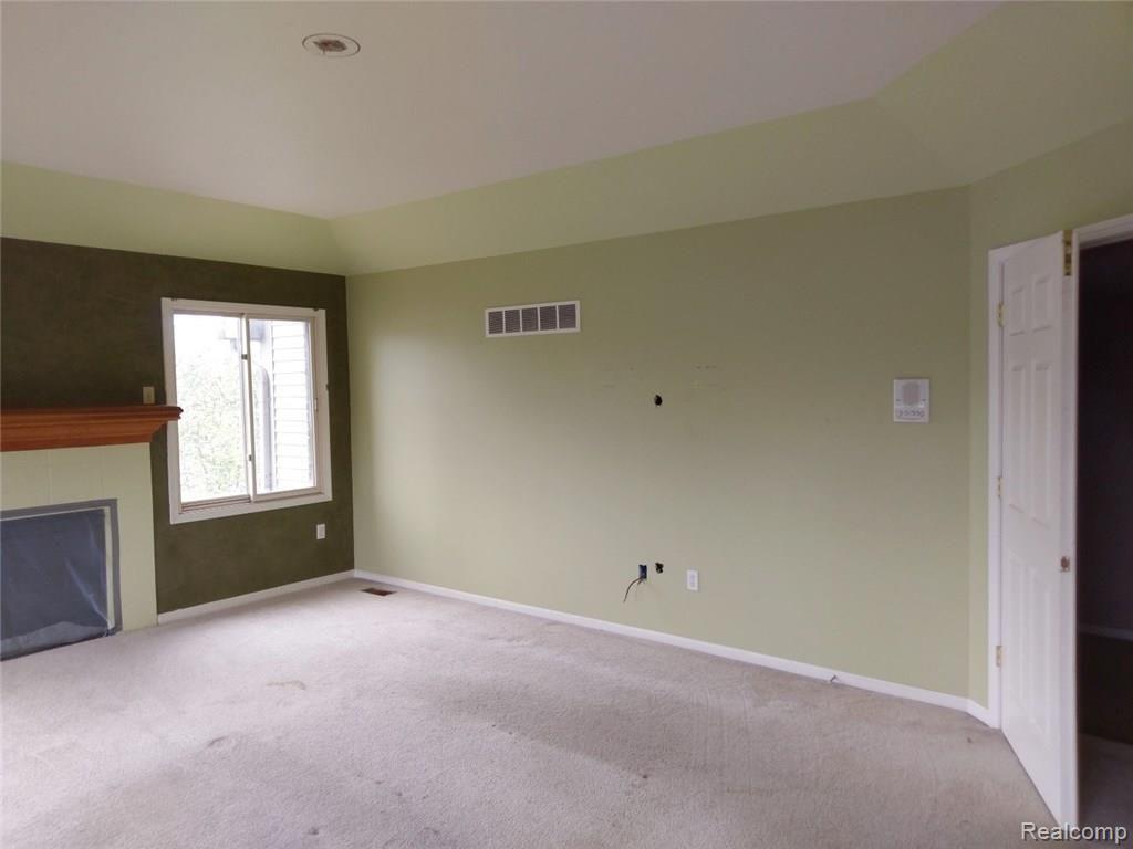47442 Madison Canton, MI 48188 - Photo 23 of 50