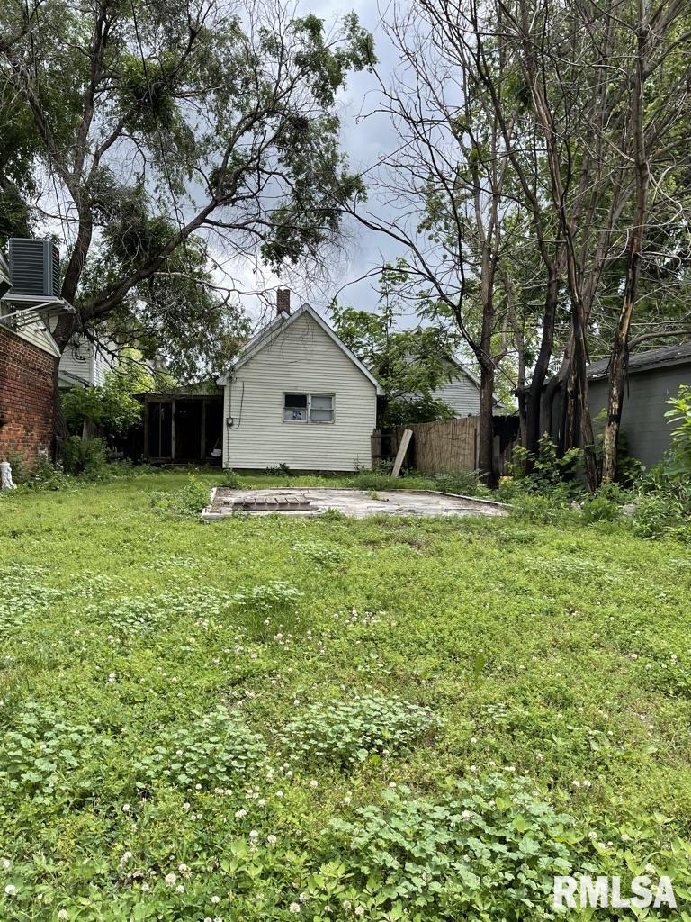 727 North 8th Street Springfield, IL 62702 - Photo 8 of 8