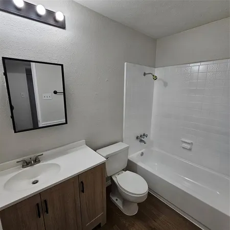 $1,895 | 2905 Dove Meadow Drive, Garland, TX 75043
