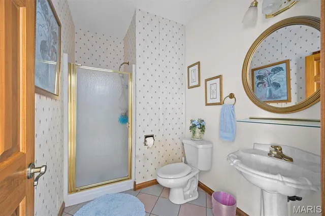 $799,999 | 517 East Waters Edge Drive, Shiloh, IL 62221