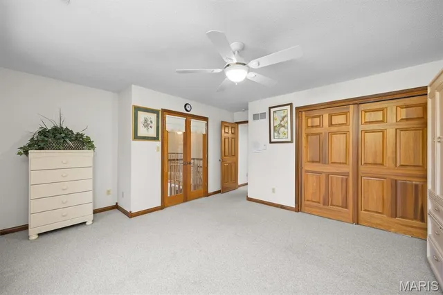 $799,999 | 517 East Waters Edge Drive, Shiloh, IL 62221