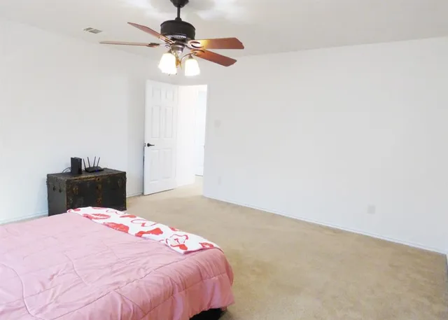 $421,500 | 8452 Hawkview Drive, Fort Worth, TX 76179