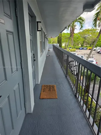 $2,350 | 9500 Southwest 3rd Street, Unit 259, Boca Raton, FL 33428