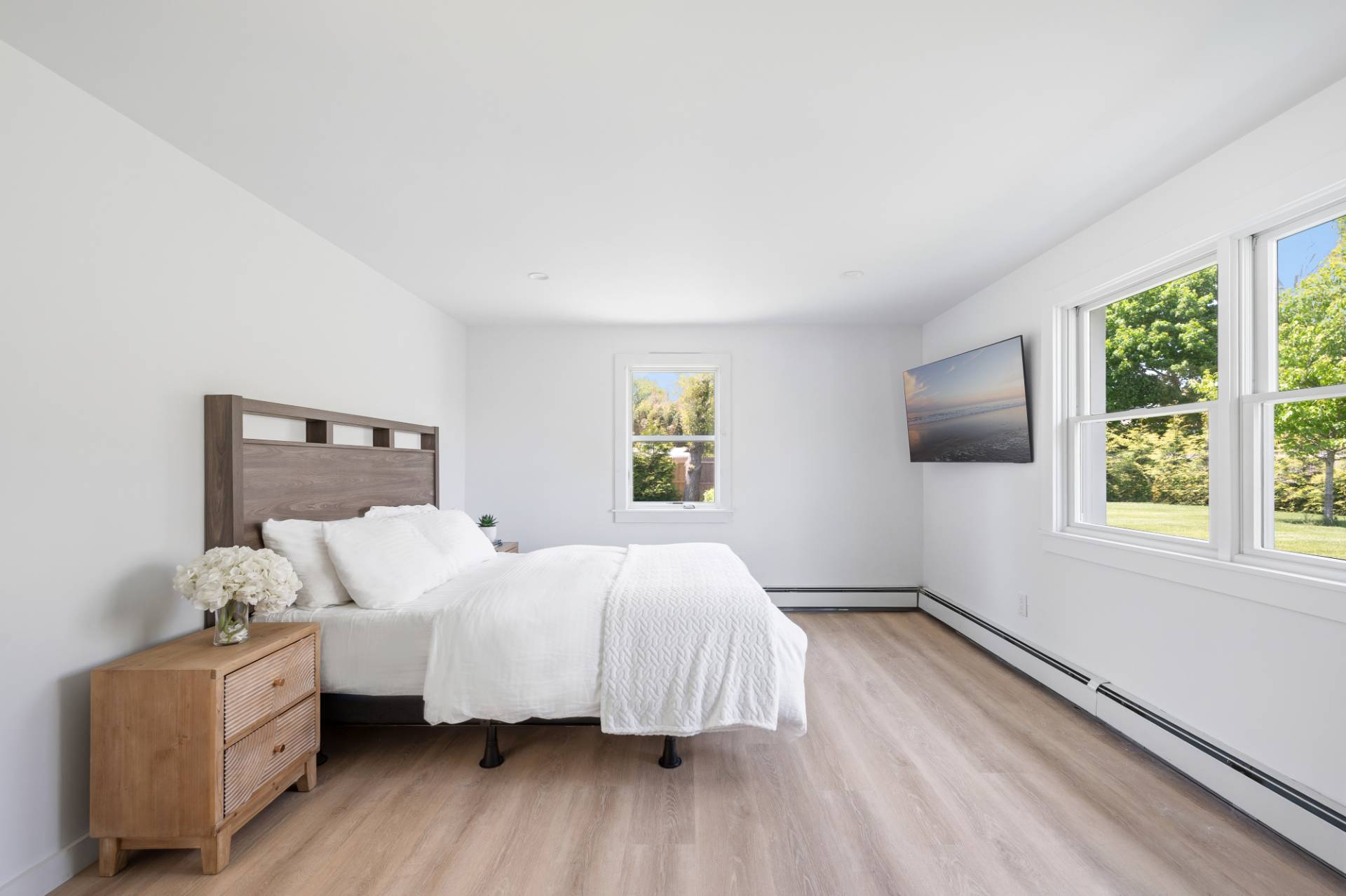 78 B North Road Hampton Bays, NY 11946 - Photo 14 of 19