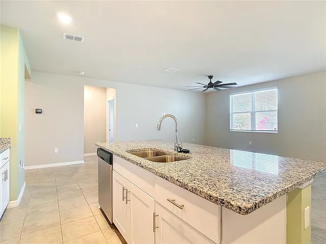 $2,000 | 928 Cambridge Square, Winter Haven, FL 33881