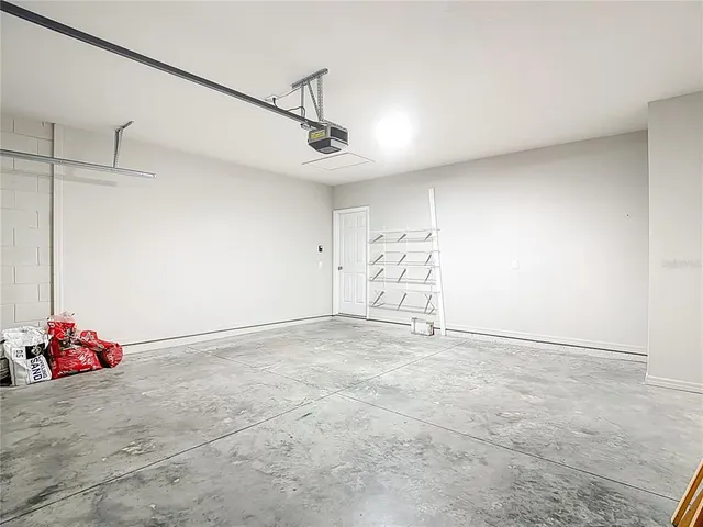 $2,000 | 928 Cambridge Square, Winter Haven, FL 33881