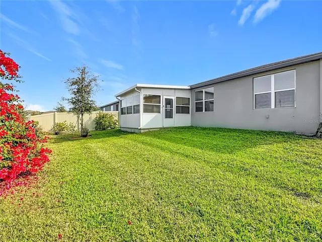 $2,000 | 928 Cambridge Square, Winter Haven, FL 33881