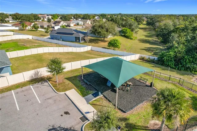 $2,000 | 928 Cambridge Square, Winter Haven, FL 33881