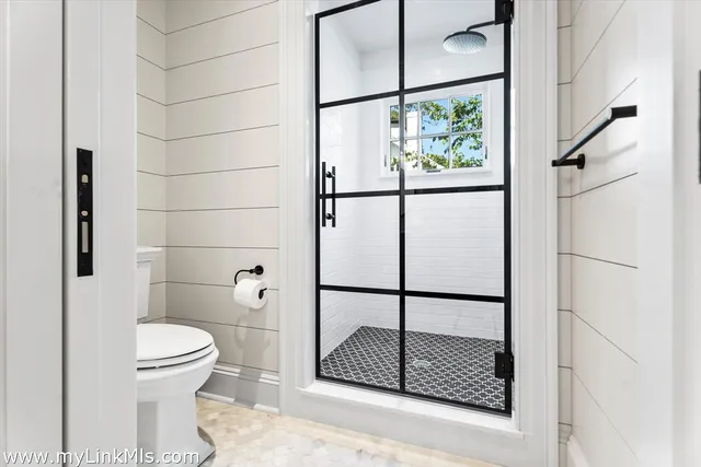 $9,499,000 | 43 Peases Point Way South, Edgartown, MA 02539