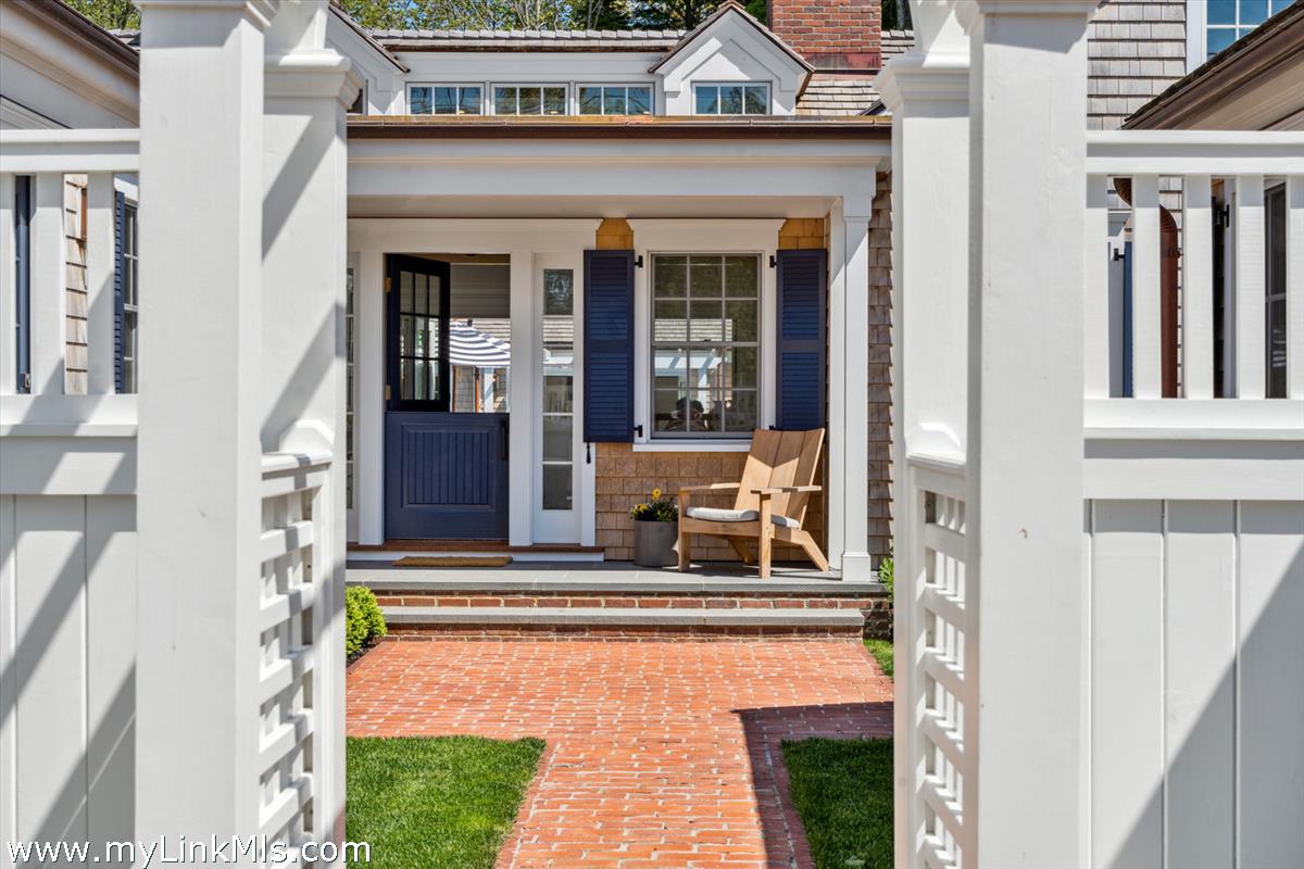43 Peases Point Way South Edgartown, MA 02539 - Photo 3 of 52 view of front door of house