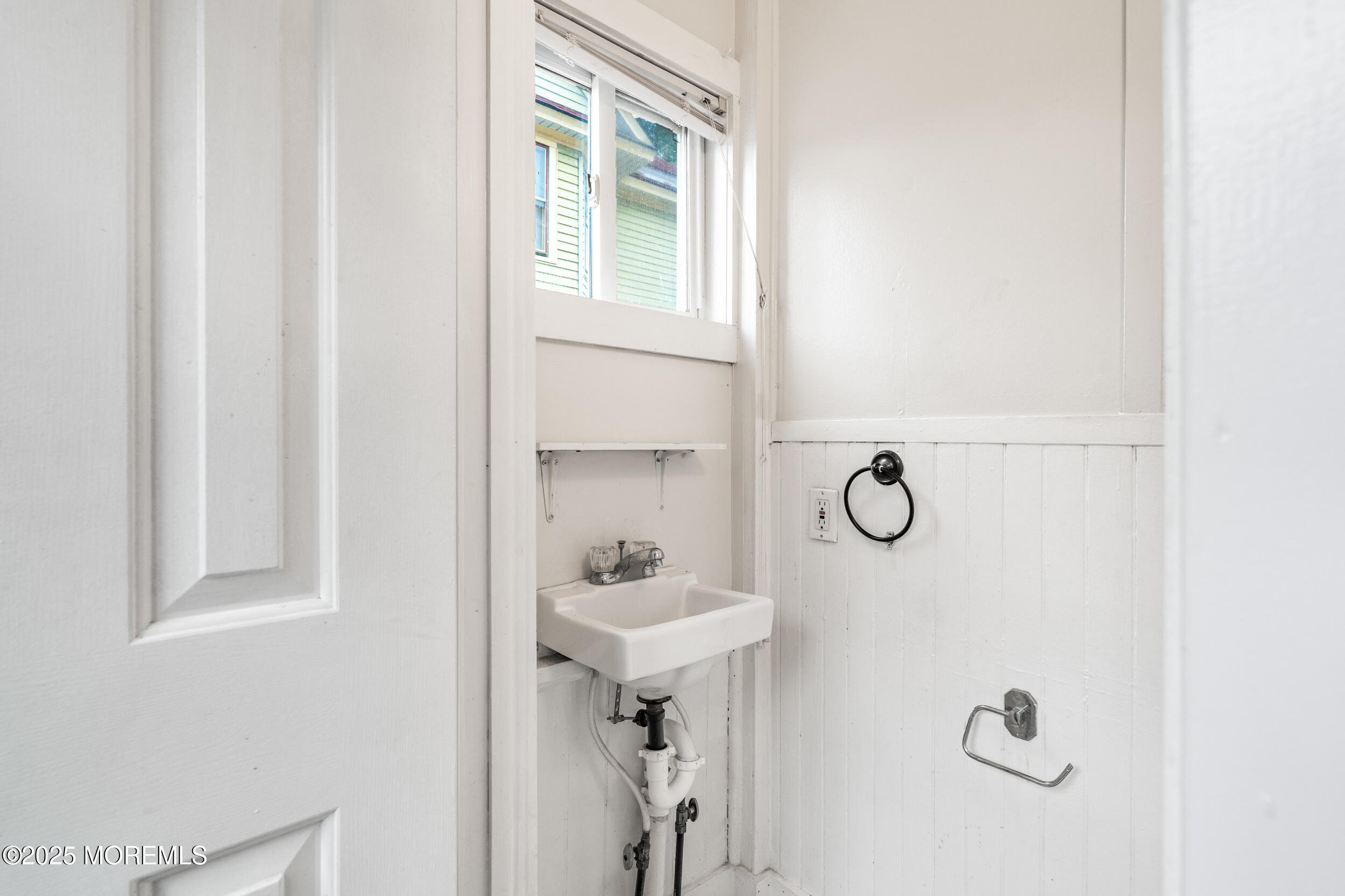 50 Peters Place Red Bank, NJ 07701 - Photo 16 of 34 28_028