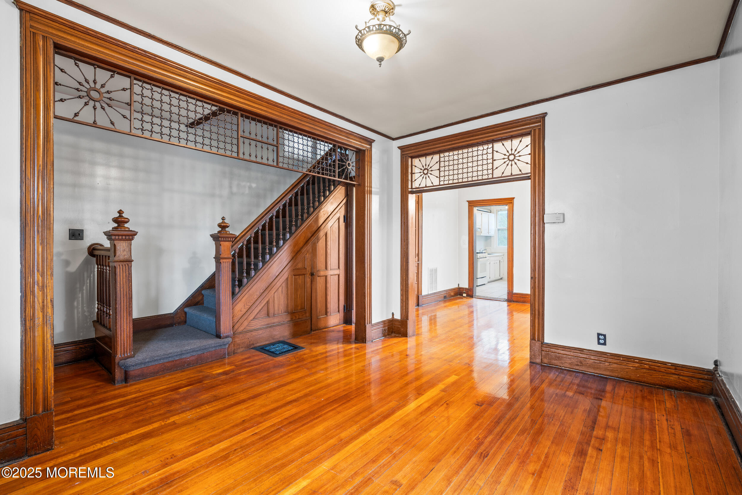 50 Peters Place Red Bank, NJ 07701 - Photo 6 of 34 18_018