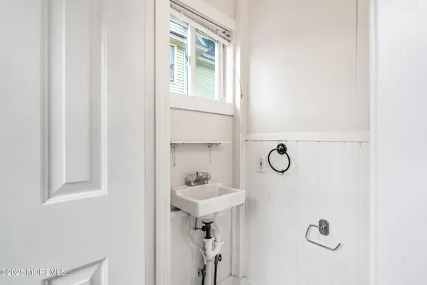 $3,300 | 50 Peters Place, Red Bank, NJ 07701