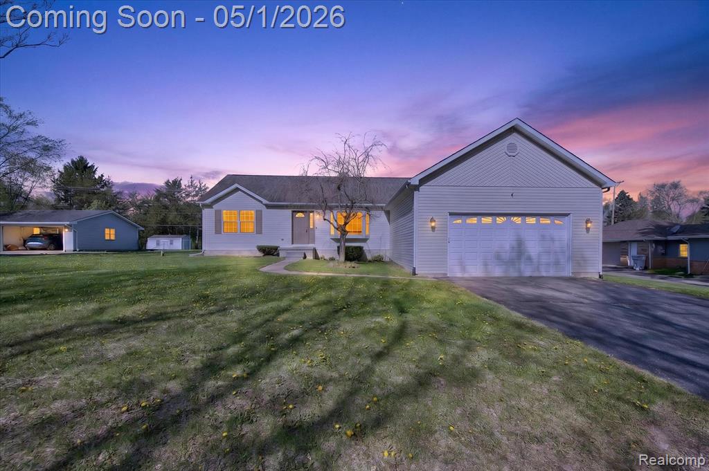 9074 Hamburg Road Brighton, MI 48116 - Photo 1 of 42 Gallery Image 1