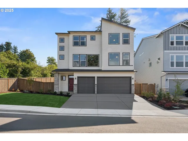 $931,500 | 22987 Bland Circle, West Linn, OR 97068