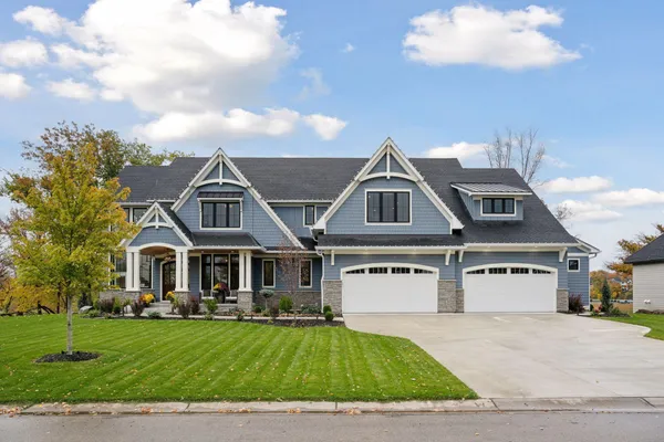 $3,850,000 | 3734 Woodland Cove Parkway, Minnetrista, MN 55331