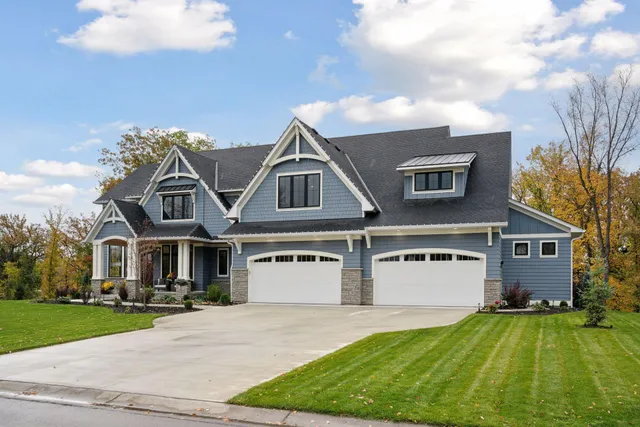 $3,850,000 | 3734 Woodland Cove Parkway, Minnetrista, MN 55331