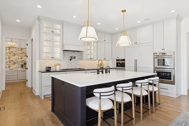 $3,850,000 | 3734 Woodland Cove Parkway, Minnetrista, MN 55331