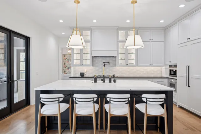 $3,850,000 | 3734 Woodland Cove Parkway, Minnetrista, MN 55331