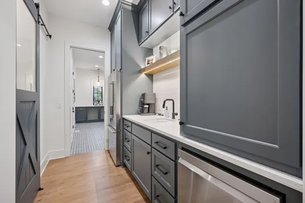 $3,850,000 | 3734 Woodland Cove Parkway, Minnetrista, MN 55331