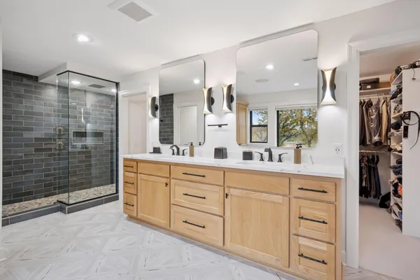 $3,850,000 | 3734 Woodland Cove Parkway, Minnetrista, MN 55331