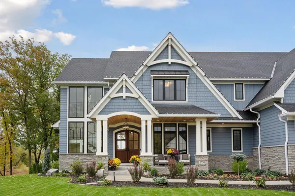 $3,850,000 | 3734 Woodland Cove Parkway, Minnetrista, MN 55331