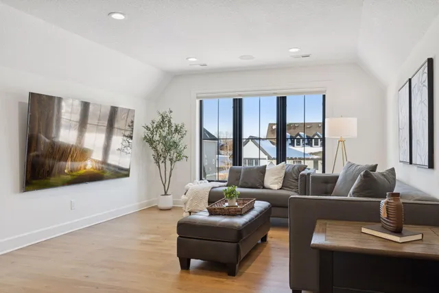 $3,850,000 | 3734 Woodland Cove Parkway, Minnetrista, MN 55331