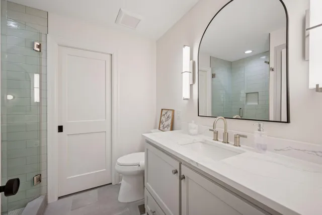 $3,850,000 | 3734 Woodland Cove Parkway, Minnetrista, MN 55331