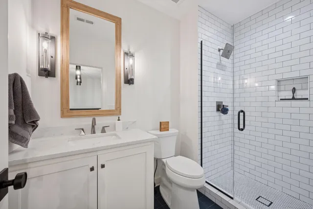 $3,850,000 | 3734 Woodland Cove Parkway, Minnetrista, MN 55331