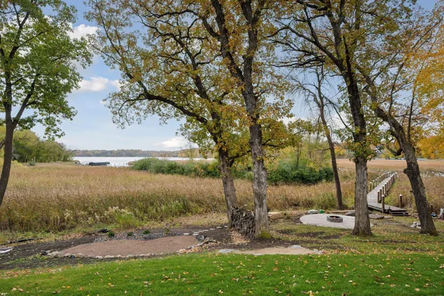 $3,850,000 | 3734 Woodland Cove Parkway, Minnetrista, MN 55331