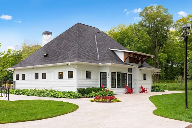 $3,850,000 | 3734 Woodland Cove Parkway, Minnetrista, MN 55331