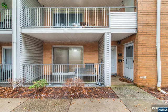 $265,000 | 2350 Highway 10, Unit B3, Morris Plains, NJ 07950
