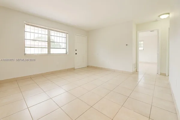 $2,300 | 9391 Northwest 5th Avenue, Unit 9393, Miami, FL 33150